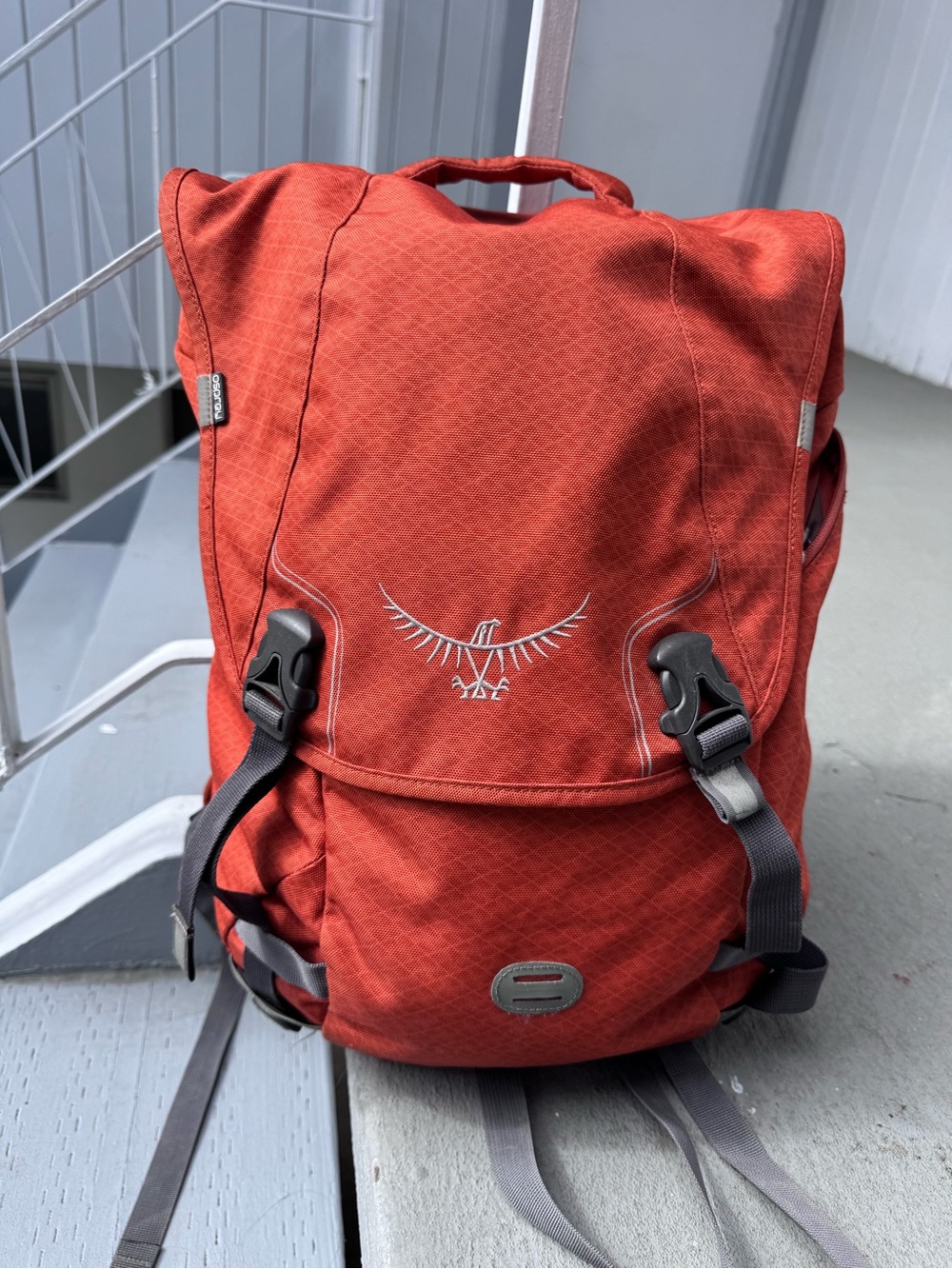 Osprey Red Daypack Backpack - Compact Travel & Commuter Bag